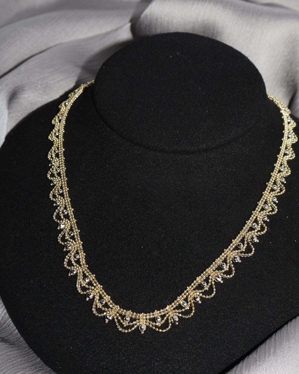 Joiele 18k & Pt 850 Double - Sided Necklace 22.87G / 17in ( Adjustable )